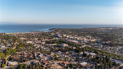 Santa-Cruz-City-snapshot-1-min.jpg
