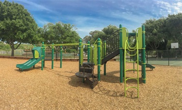 Chestnut Park Playground